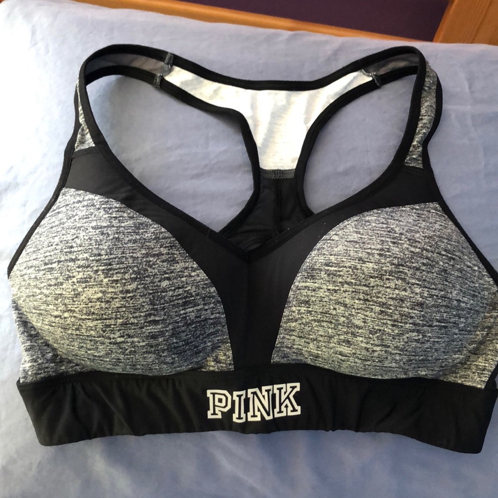 Victoria’s Secret PINK push-up sports bra w clasps